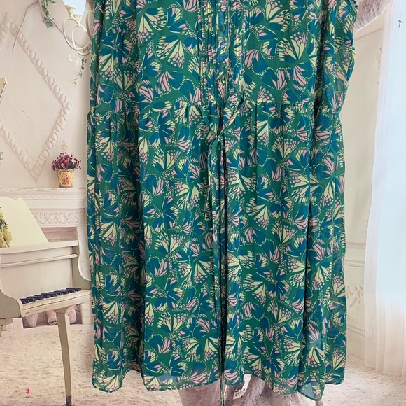 SOLD ModCloth Truly You Floral Green Overlay - Picture 3 of 8